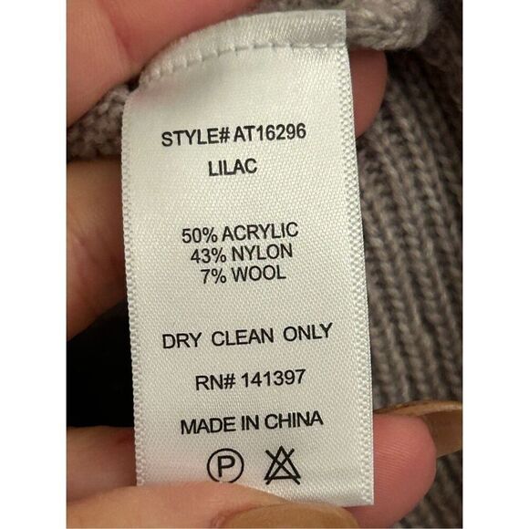 NWT ASTR faux wrap design sweater Lilac M - Picture 7 of 9